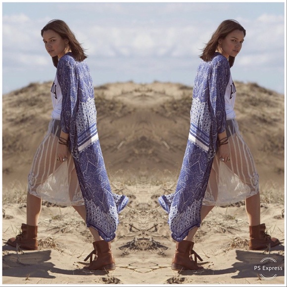 Auguste The Label Navy Wonder Kimono - Picture 2 of 7